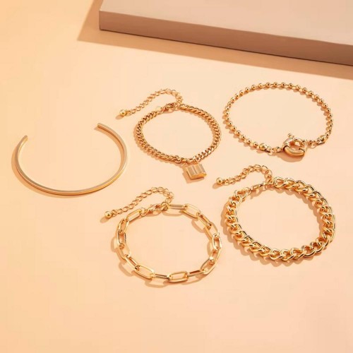 Bracelets A11